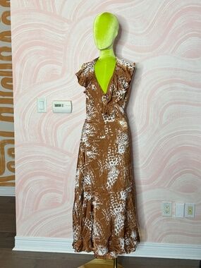 Plus-size Wrap dress